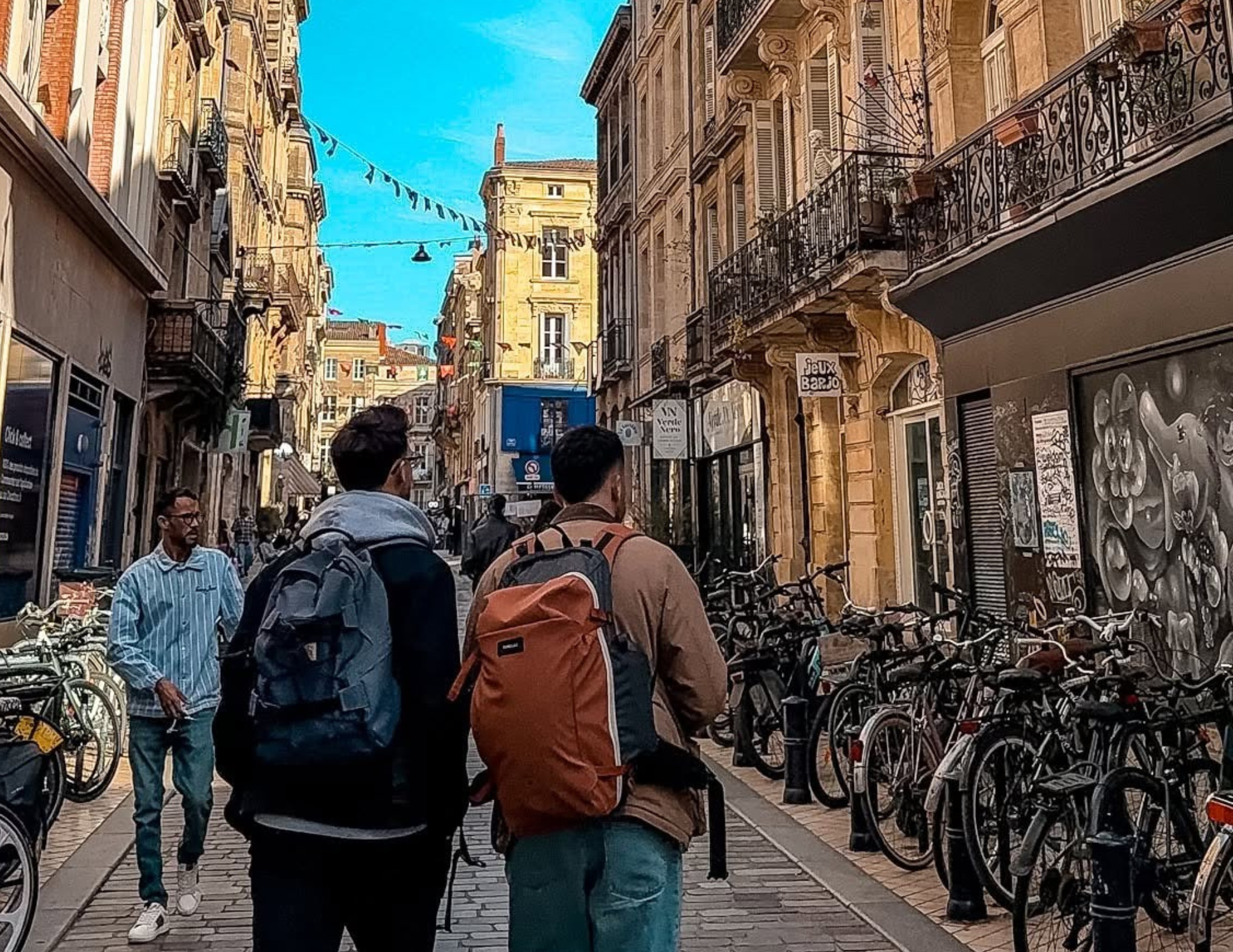 Bordeaux Travel Guide.png